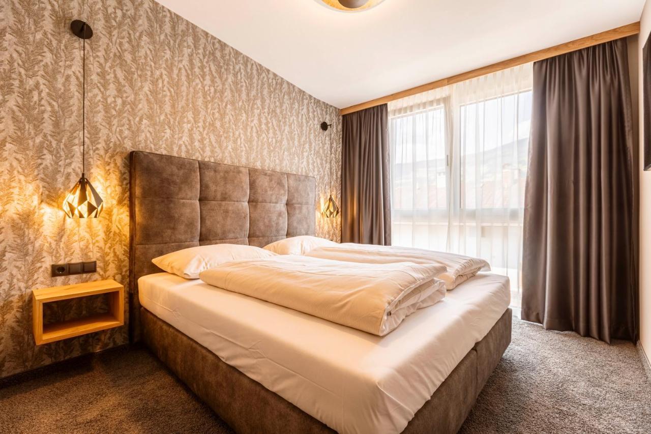 Zillertal Suites Fuegen By Alps Resorts Exterior foto