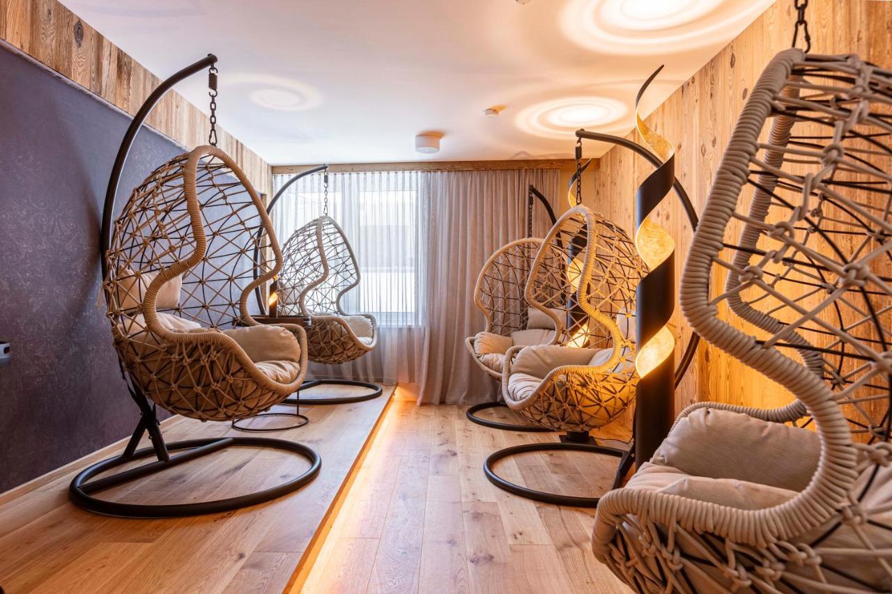 Zillertal Suites Fuegen By Alps Resorts Exterior foto